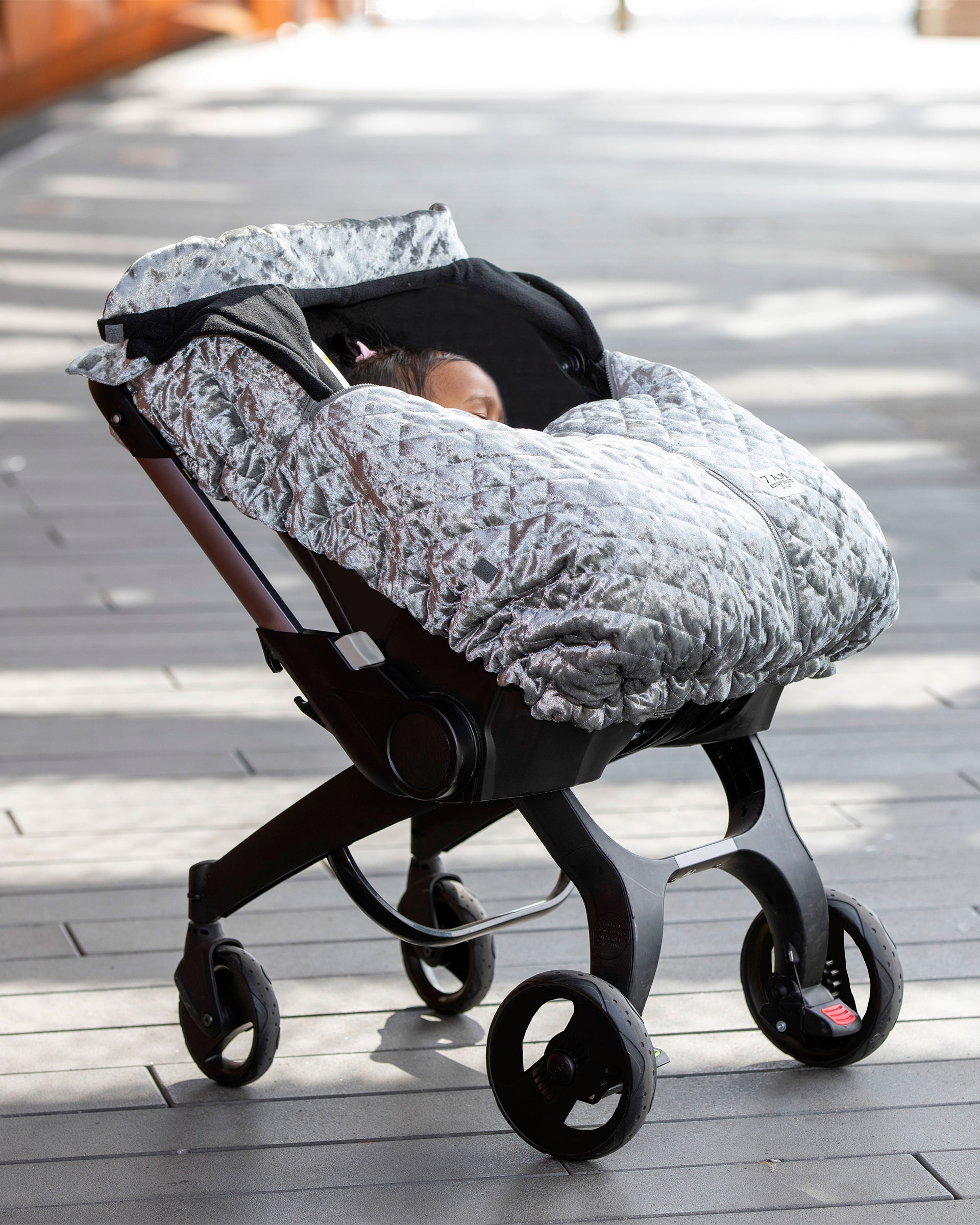 Quilted Grey Velvet//