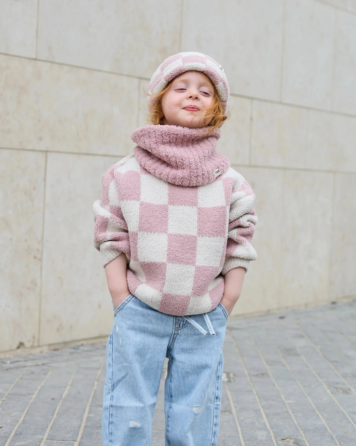 Ecru Ash Rose//